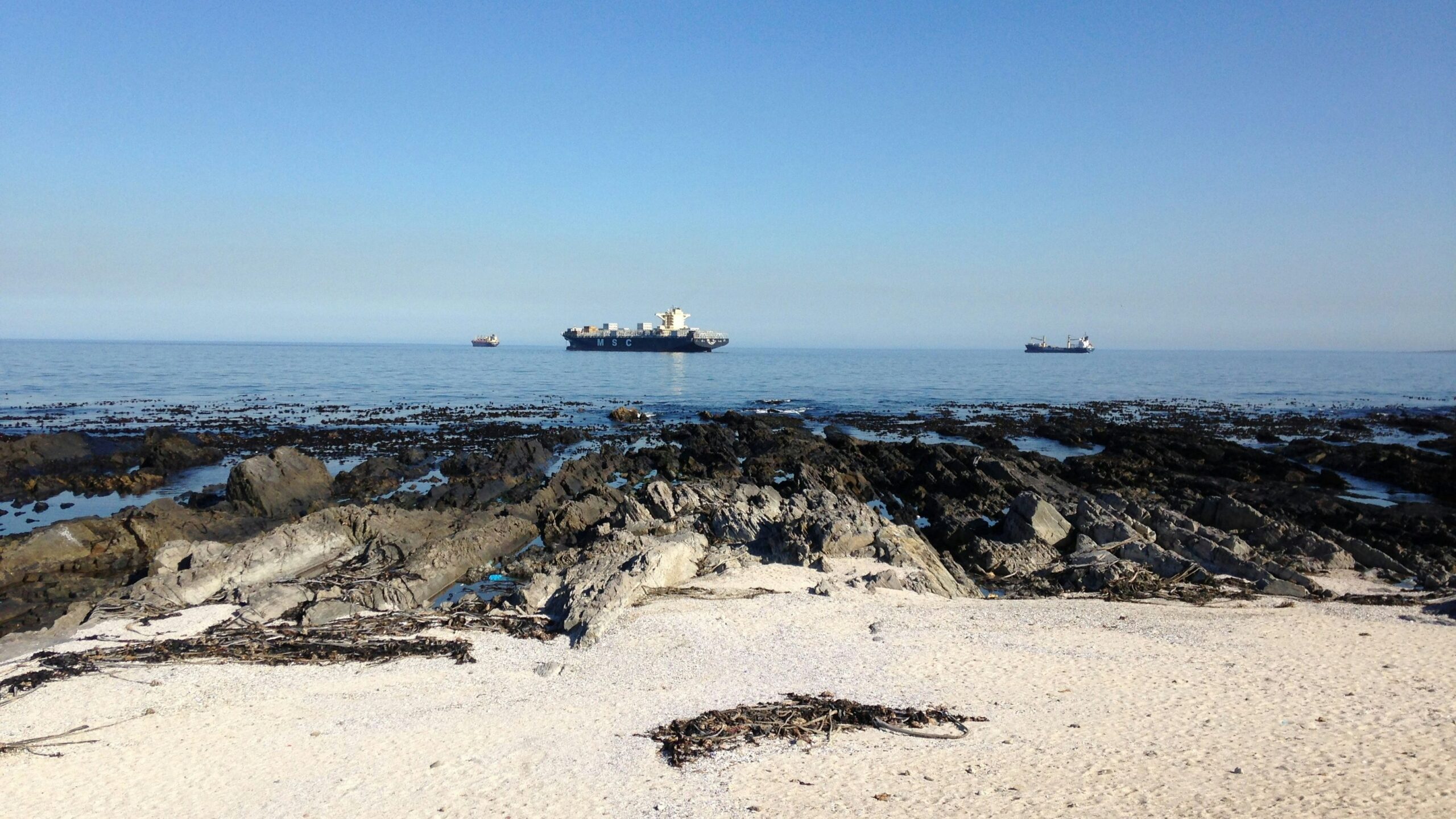 strait-of-Hormuz-shipping